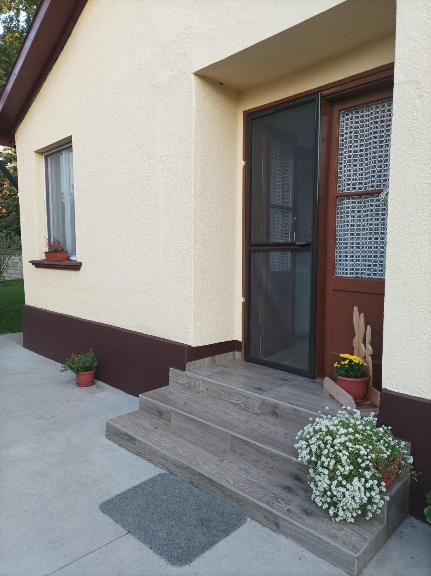 Tartos Szegfu Vendeghaz, Maganszallas Tazlar Exterior photo